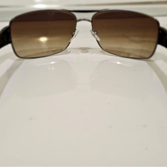 Men’s authentic Prada sun glasses with proof of receipt - Picture 4 of 7